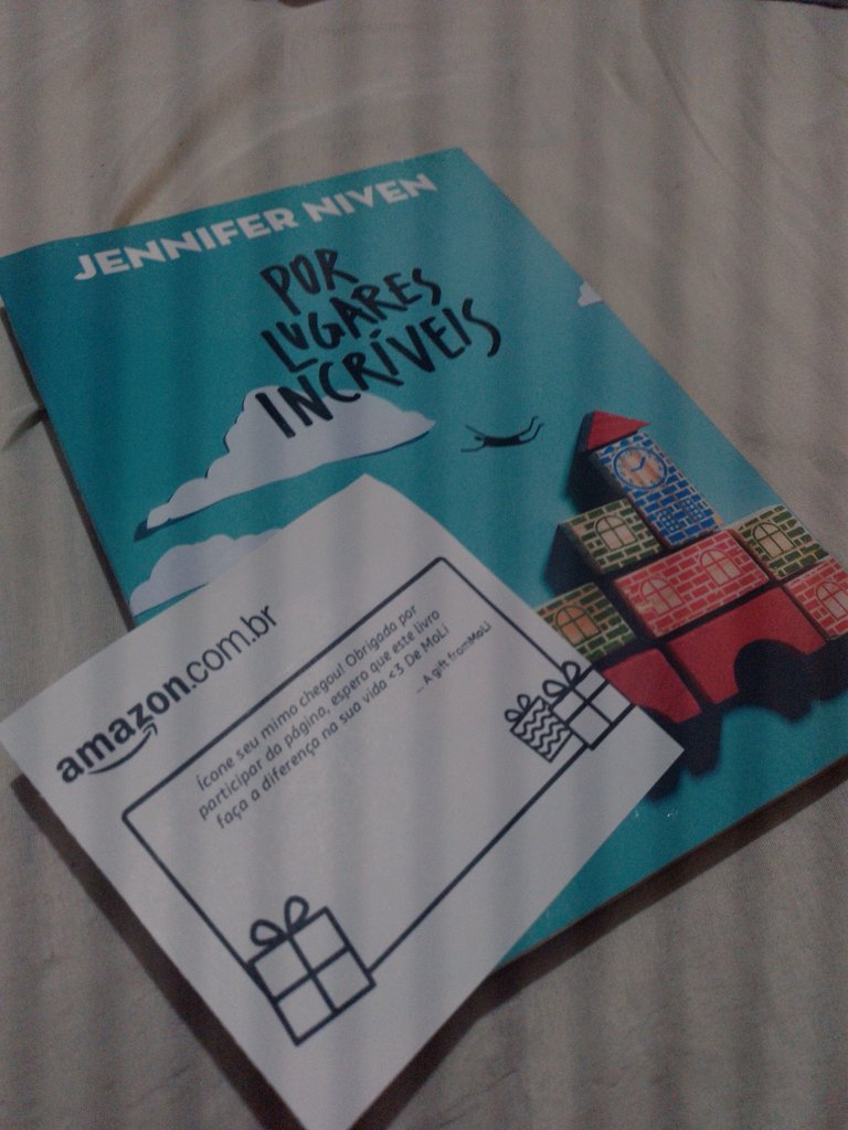 chegou aqui por lugares incríveis mdssss!!!!! como eu queria esse livro Moli!! Acertou em cheio, muito obrigada 🫶🏼🫶🏼