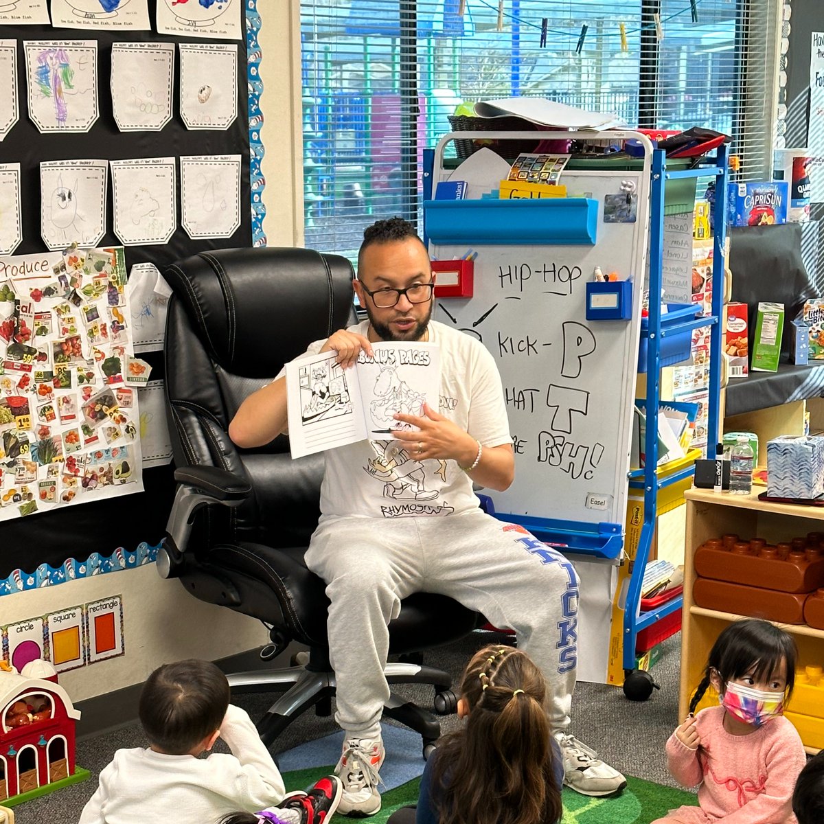 Our youngest #TCKScholars started their week by learning how to rhyme and create hip-hop songs. Orlando Molina, author of the children’s book series 'Rhymosaurs,' was here to help preschoolers rap about their favorite animals and foods.

Thank you for stopping by, Orlando!