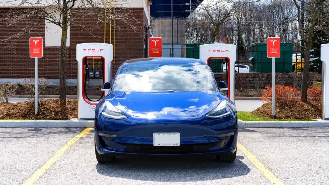 theteslalife-on-twitter-tesla-model3-rwd-tops-canada-s-izev