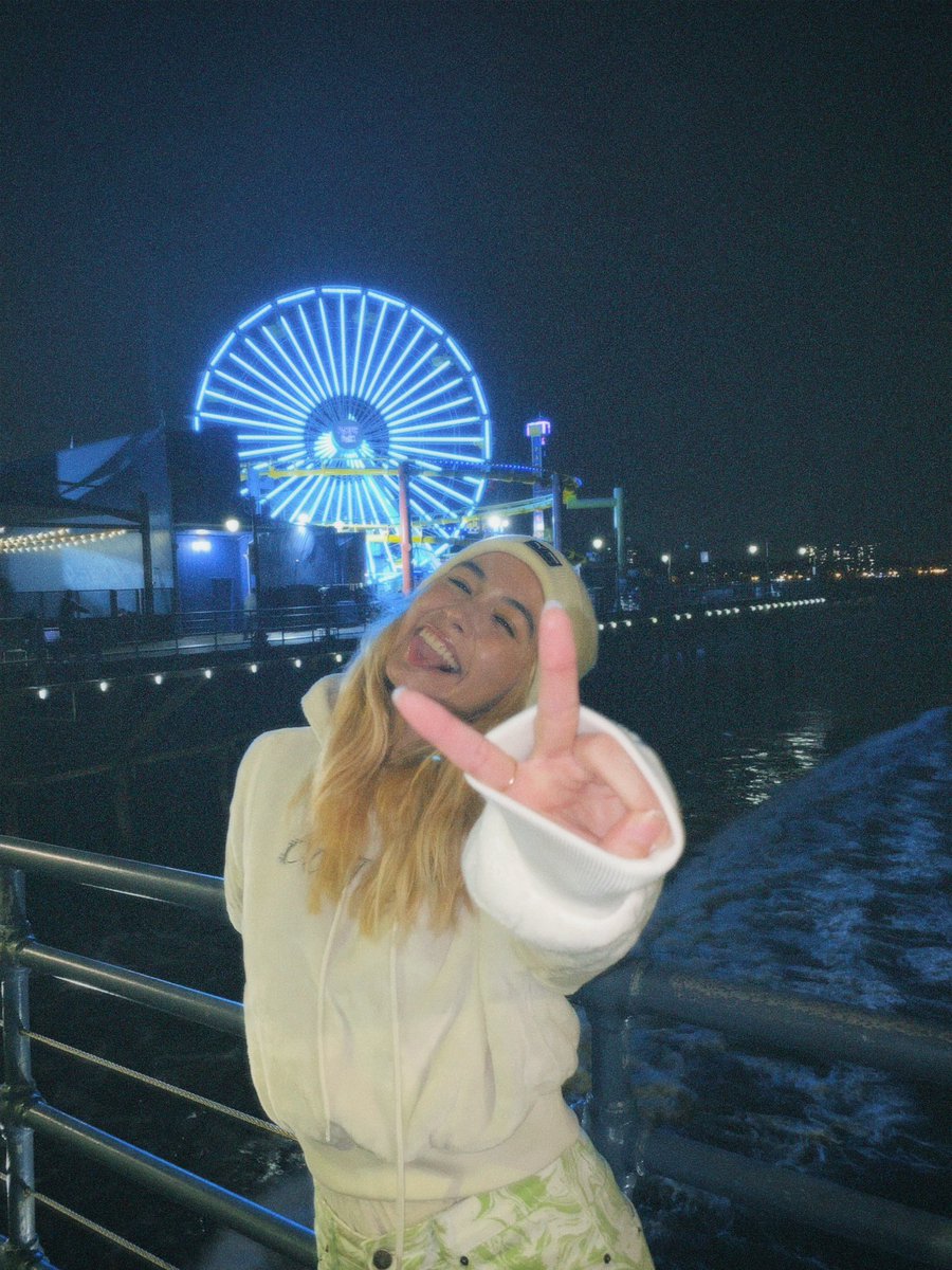 1210Kp's tweet photo. santa monica pier https://t.co/qkCXWYskAj