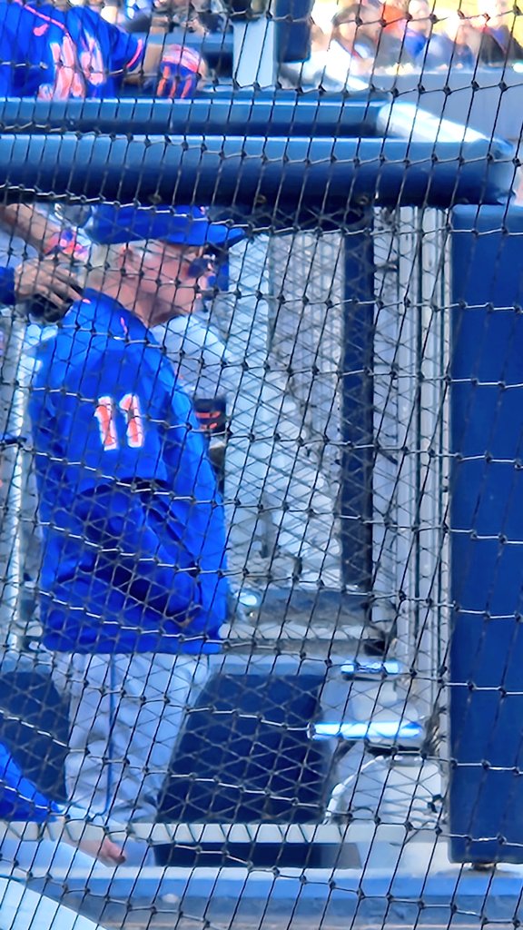 ADsXe's tweet image. #SpringTraining2023 ! #LGM! @METS! Spotted:  @Starlingmart &amp;amp; Buck!