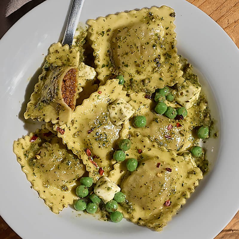 Beachdudeca's tweet photo. March 20th, “National Ravioli Day”
#Ravioli comprising a filling enveloped in thin pasta dough is often served in broth or with a sauce. The preparation is seen via various cultures #Ravioli #Italy, #Manti #Turkey, #Kreplach #AshkenaziJews, #Shishbarak #MiddleEast.
#NationalDay https://t.co/pSyM9RI5nJ