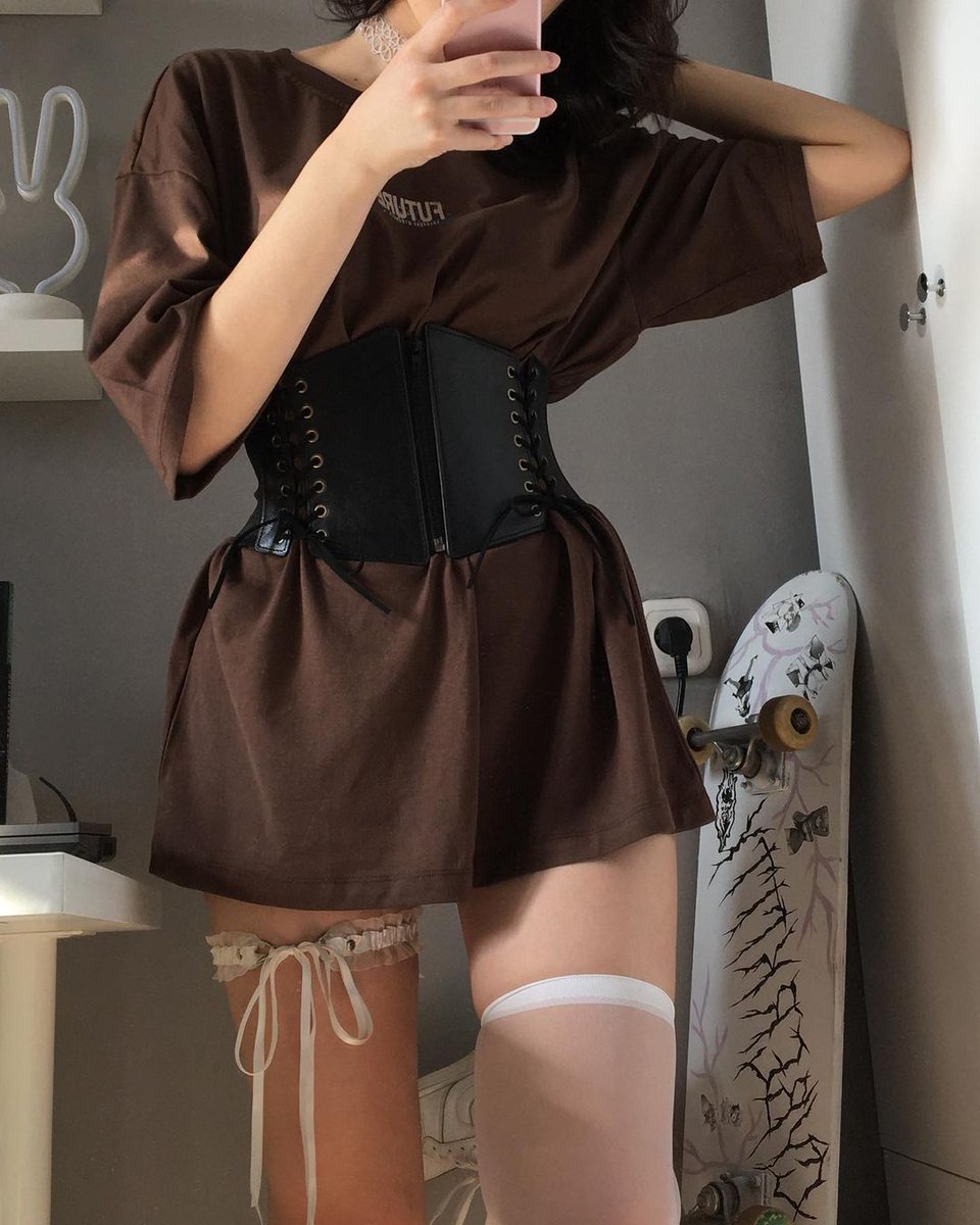 Cyberkiitty___'s tweet photo. #catgirl  #thighlights #gamegirl #Egirls #animewaifu #aesthetics #cute #CuteGirl #bunnyears #catgirl  #manga #thigh_highs https://t.co/4ucuLGFAHH