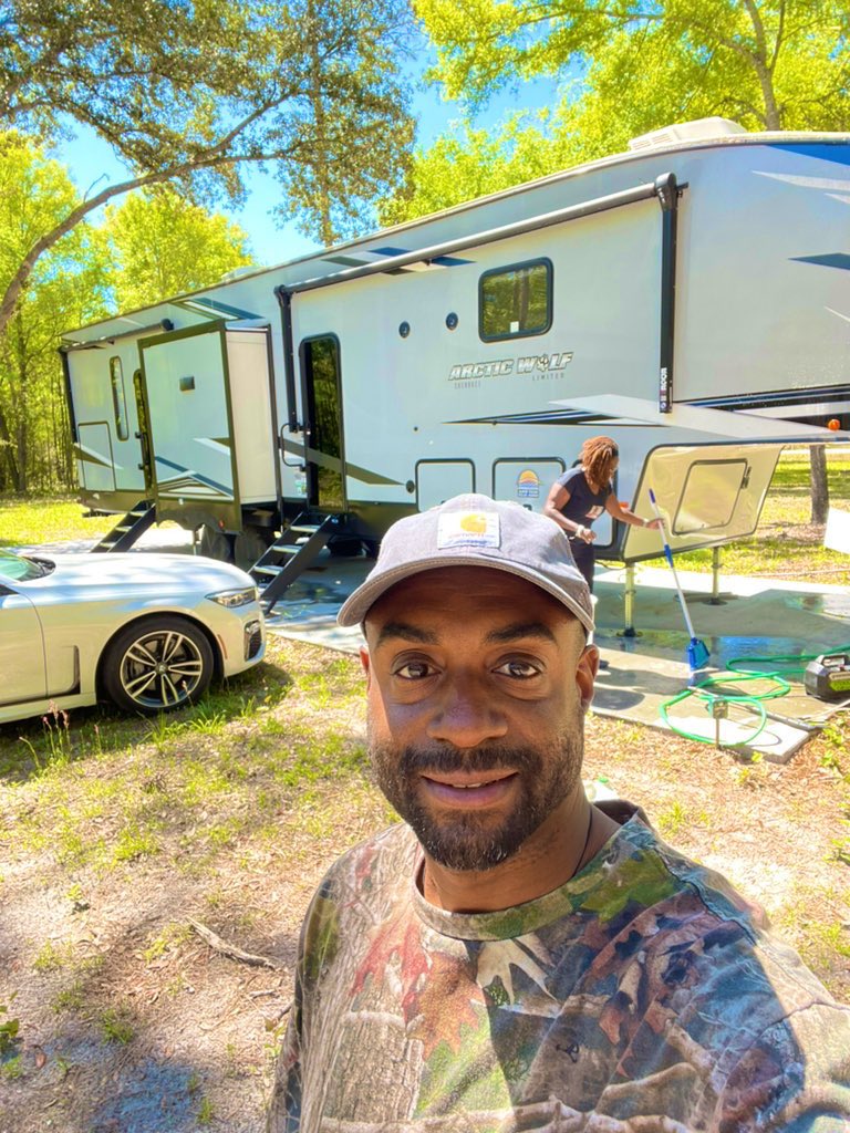 TheRealBrownsTM's tweet photo. How we spent our #SpringBreak2023 https://t.co/PZR5cVfGuP