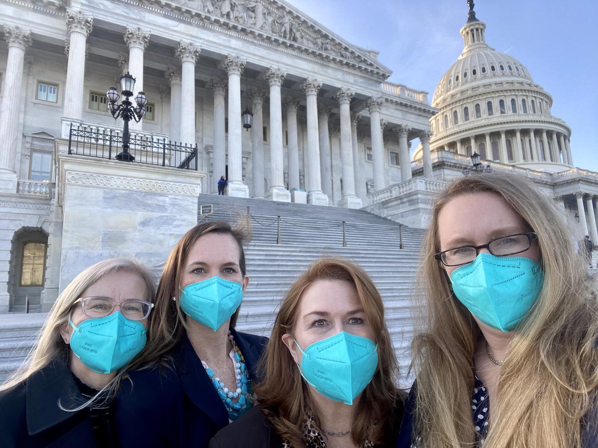 📣ACTION ALERT!📣 <a href="/Dysautonomia/">Dysautonomia Intl.</a> International is asking all US residents to email, call &amp; tweet your Congressional officials this week to ask them to support $50M in #POTS research funding in the FY2024 NIH budget. Take action in less than a minute at: bit.ly/FundPOTS