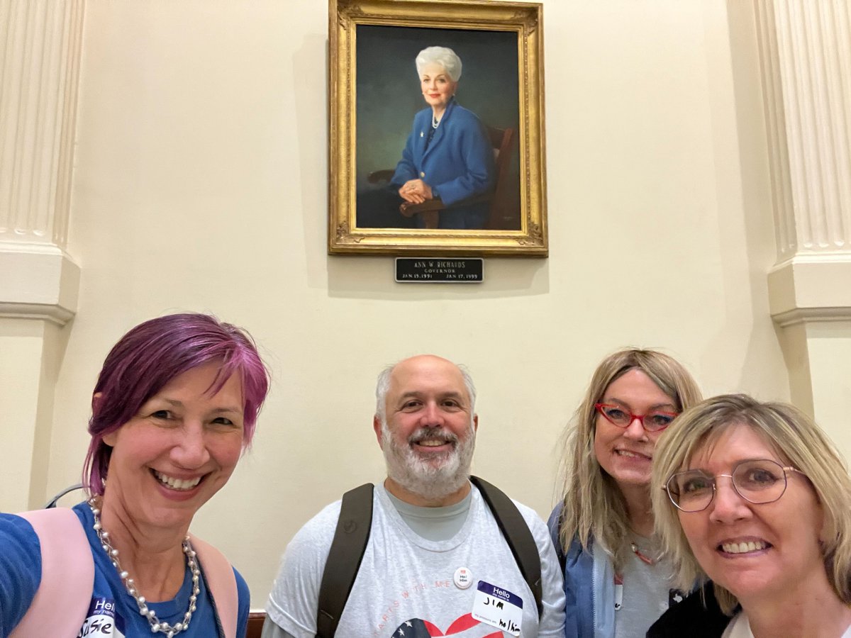StonewallDalCo's tweet photo. Equality Texas Lobby Day #stonewallshowsup https://t.co/tt5neGZf30