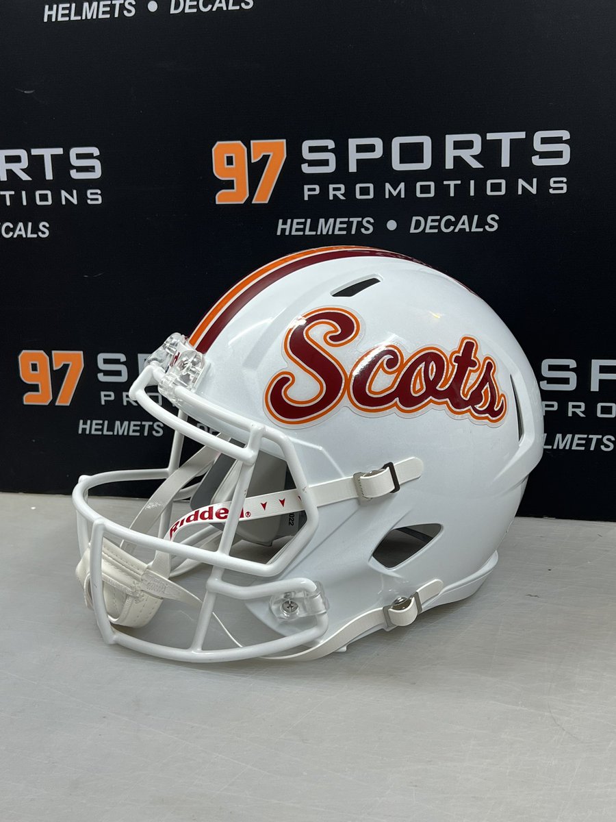 97 Sports- Helmets/Decals 🏈 tweet media