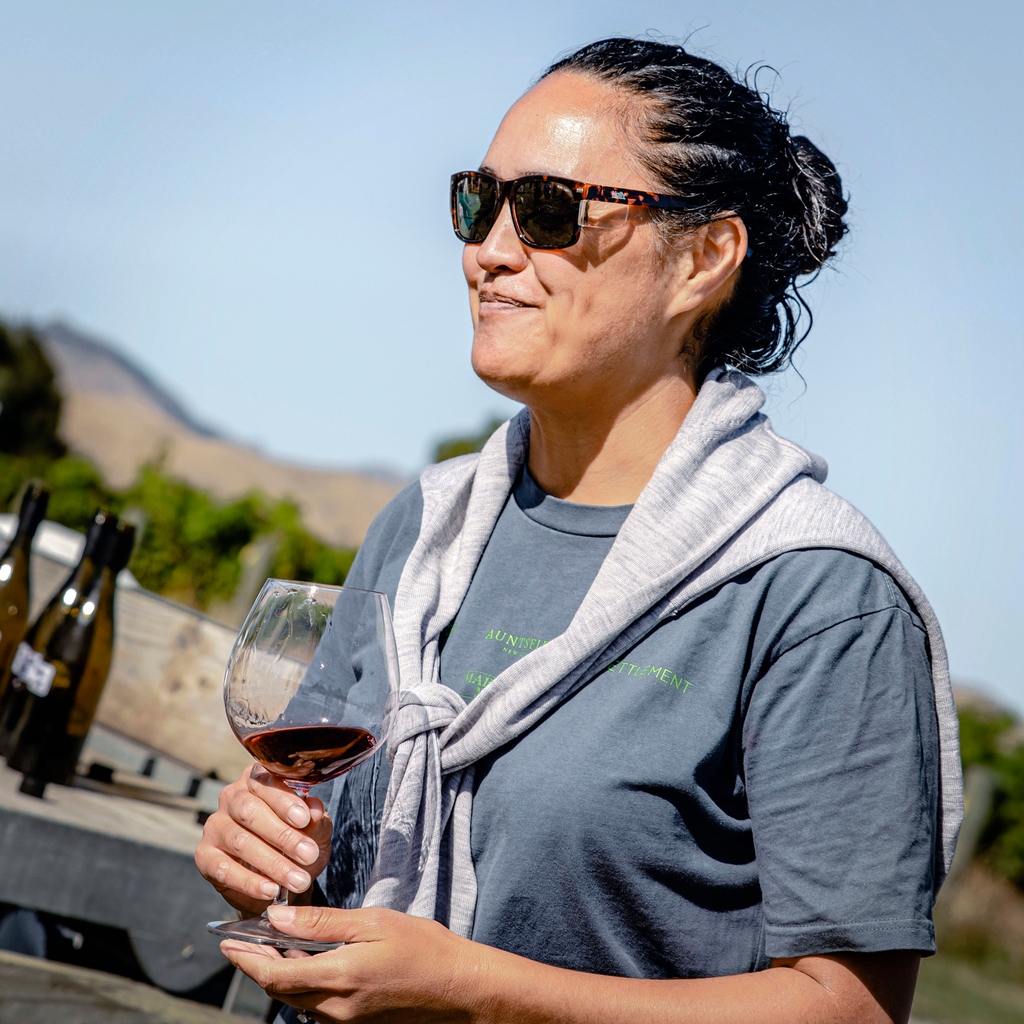 Greywacke's tweet photo. Recently we had the pleasure of co-hosting #MarlboroughPinotSafari alongside seven like-minded colleagues. It’s an event near & dear to the #greywackers as we believe that Marlborough's Southern Valleys are the ultimate regional subset for growing quality #pinotnoir https://t.co/sAaWeG1zmX