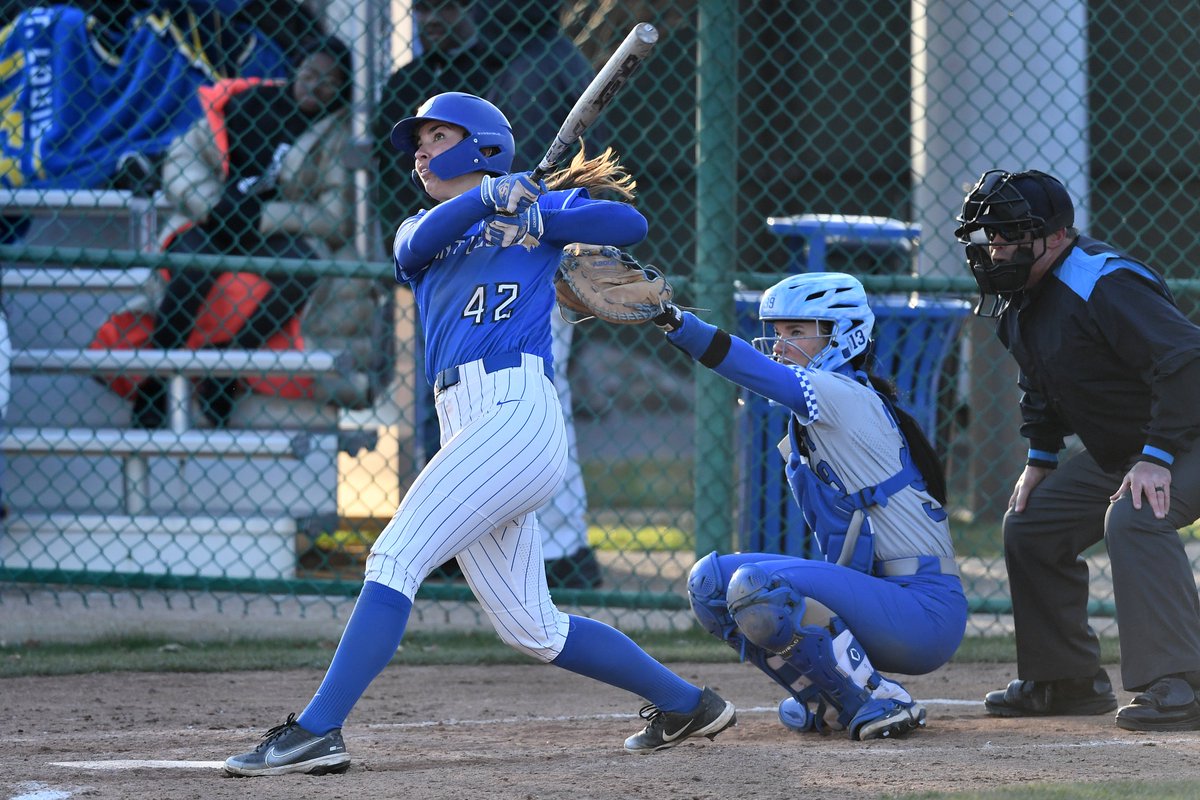 NCAASoftball tweet picture