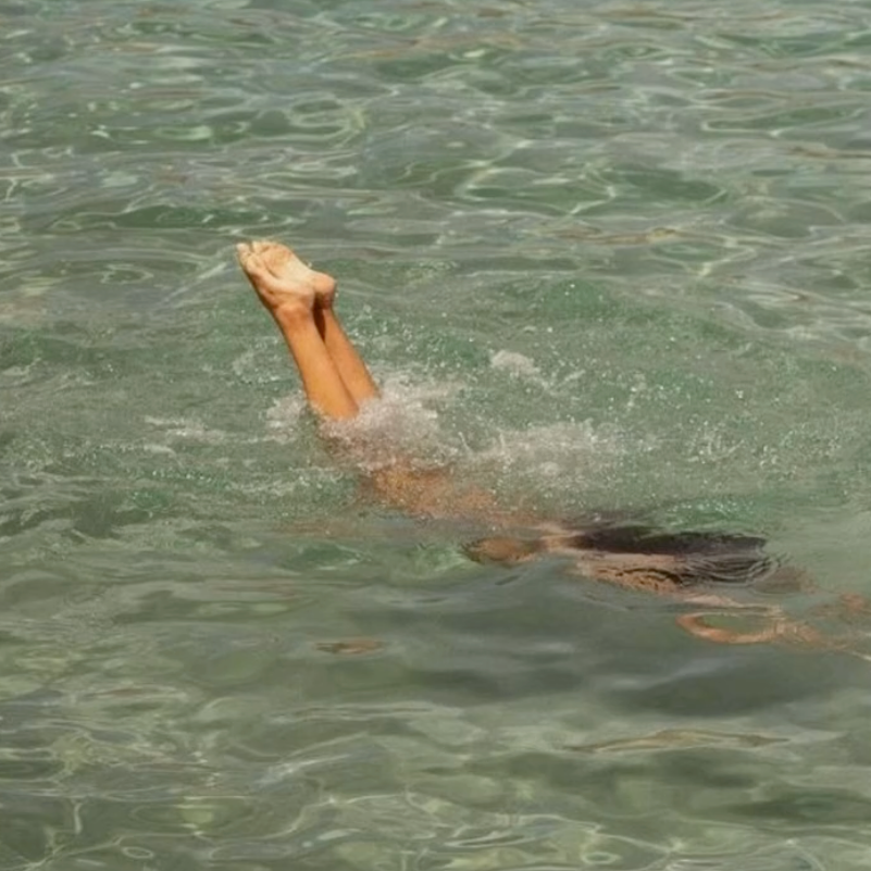 Diving into the week fully recharged, from the inside and out.

P.S. Check out so many of our fan favorites restocked on goddessgarden.com! 🐚