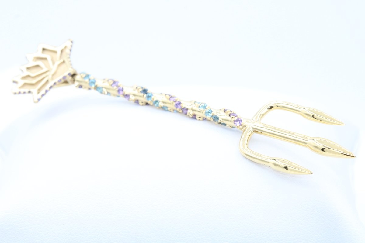 HitJewels's tweet photo. Trident & Lotus Flower Pendant! strength meets peace!
https://t.co/pKtuVziNgr
#HITJEWELS #jewelrydesigner #customjewelry #aquaman #buddhism #buddist #greekmythology #poseidon #finejewelry #jewelry #design #custommadejewelry #custommade #cad #cadtechnology #gold #14kt https://t.co/OrQYEN5GtW