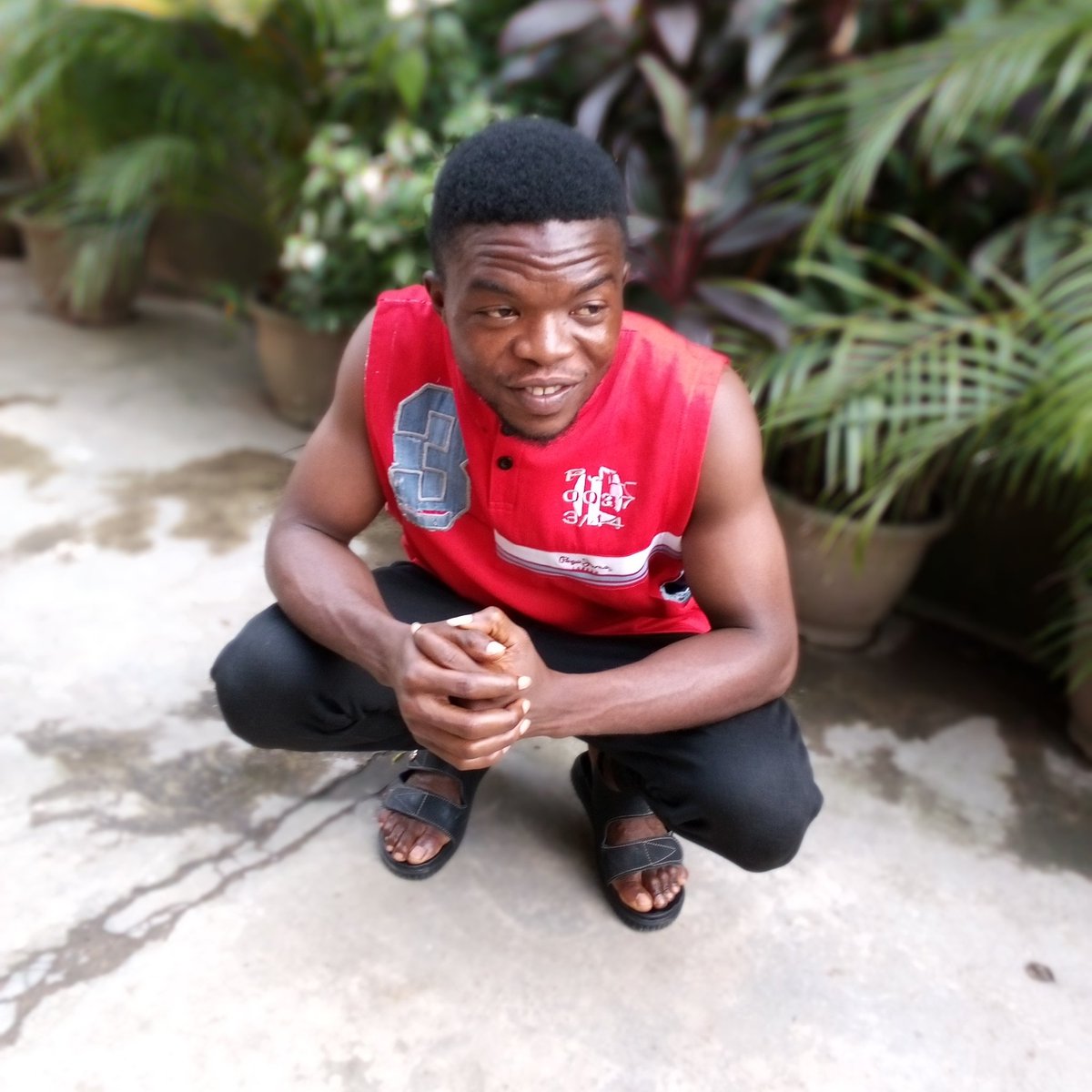 OtuMoses0's tweet photo. #NewProfilePic https://t.co/zabAG4xMjR