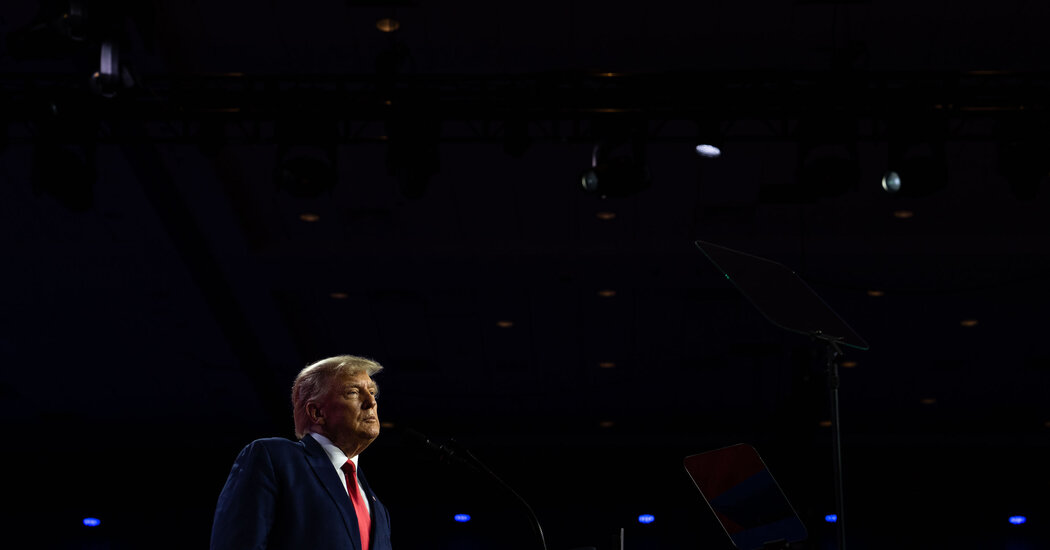 TangoDownDaesh's tweet photo. Donald Trump puede ser detenido. Y las autoridades de Nueva York se preparan https://t.co/tDrBuO4Cb4 https://t.co/SJtxjH4LOi