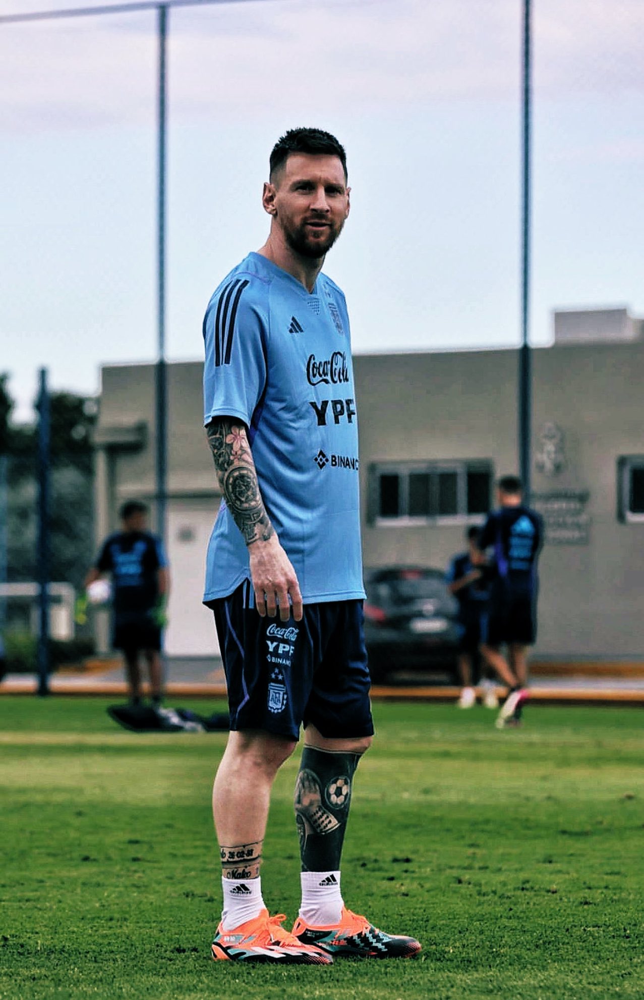 PSG Report on X Leo Messi training with the Argentina National team https t ntbLOxa5mY X