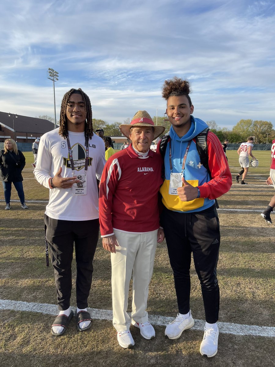 CJMAY0's tweet photo. Had a great time with @AlabamaFTBL today!! @hardingharper @ChadSimmons_ @adamgorney @JeremyO_Johnson @SWiltfong247 @MohrRecruiting @DemetricDWarren https://t.co/7vQhue1hGP