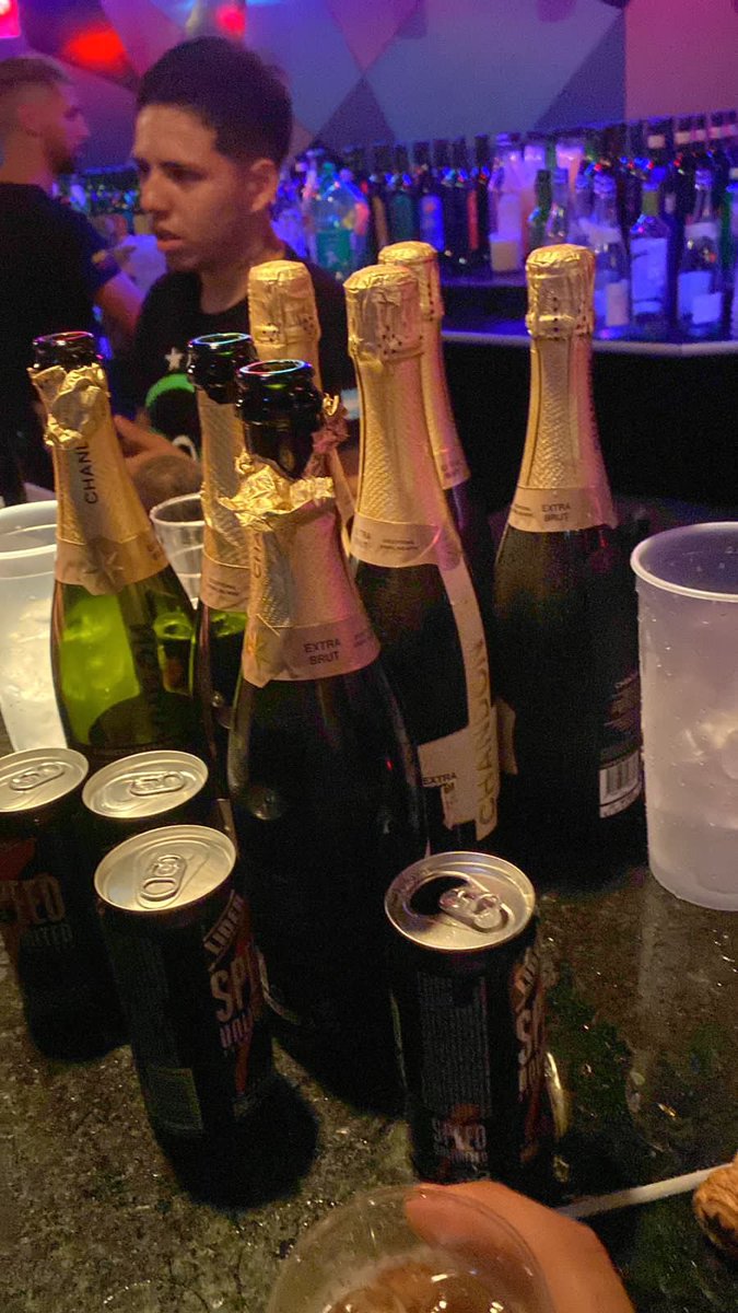 Qué cosa hermosa que es el tropitangooo!🇨🇴🍾