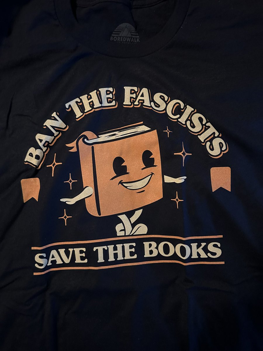 Very excited about my new shirt from <a href="/boredwalktees/">Boredwalk</a>