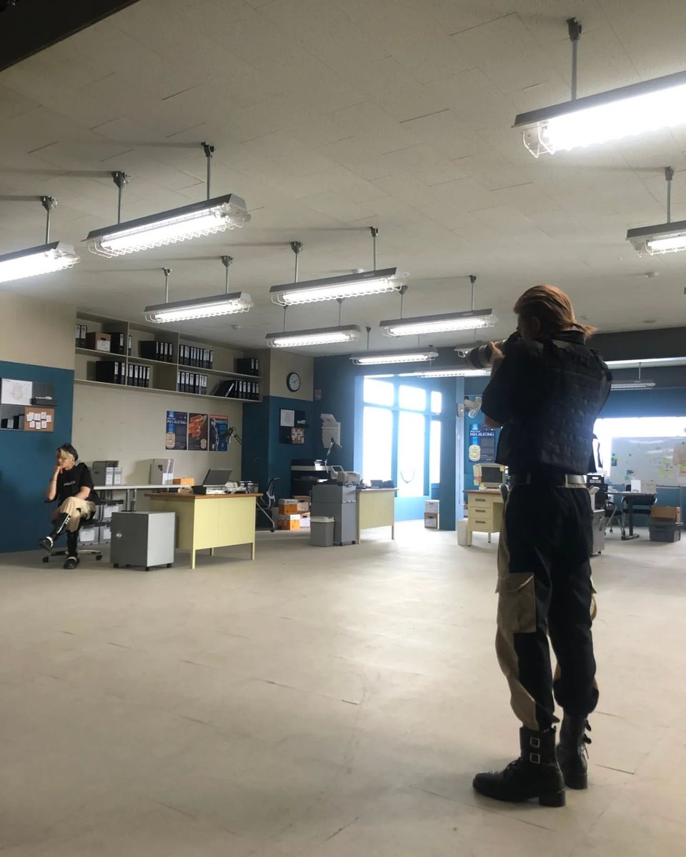 lovesehj's tweet photo. 현진아 롱다리예여 https://t.co/JW19kOwbIB