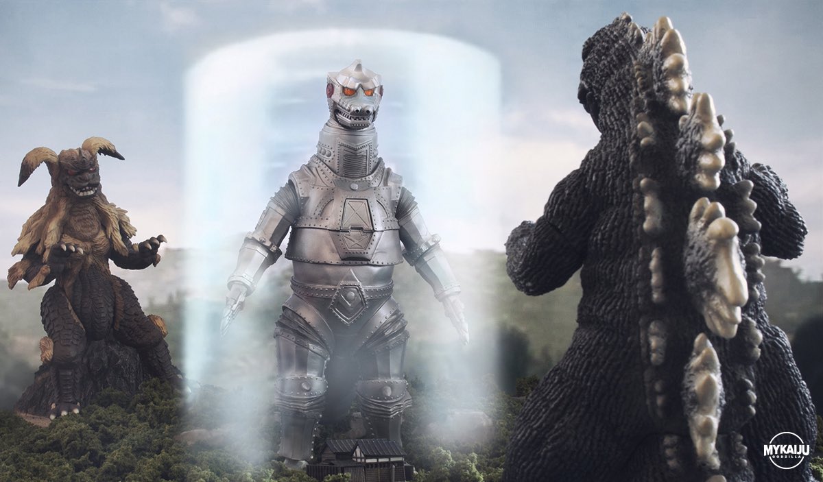 MyKaiju's tweet photo. “Other sinister minds from outer space decided that the only way to take over the earth and destroy Godzilla would be with another Godzilla-like creature, a huge robot monster, impervious to anything, MechGodzilla” - H.G. Saperstein #Godzilla #XPlus #MM28 https://t.co/R0asTVF6au