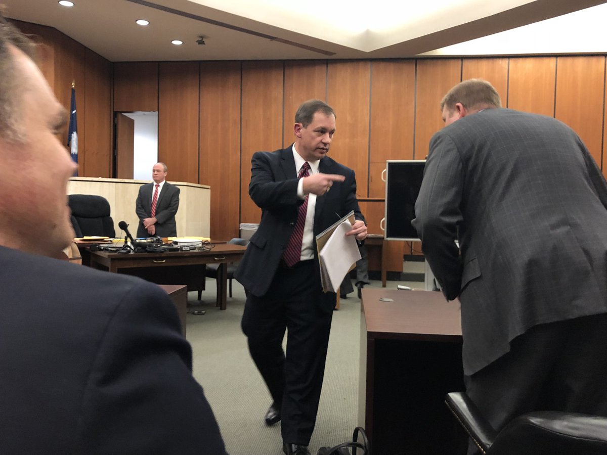 Bruce4USSenate's tweet photo. As foreperson of a SC State Grand Jury public corruption investigation, first overseen by Judge #cliftonnewman , and led by prosecutors David Pascoe and #creightonwaters , I agree with #Maddow : "Prosecuting public officials happens all the time -it never engenders violence". https://t.co/8rdBaQ7bS5