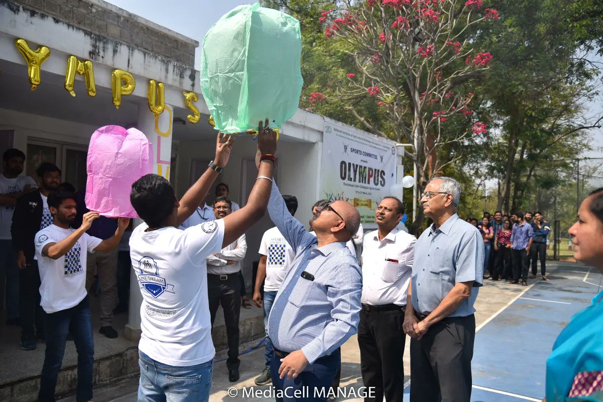 SportsComMANAGE's tweet photo. OLYMPUS 2023, Inter Collegiate Sports Event.
Here are the glimpses of the Inauguration Ceremony of OLYMPUS 2023 💙
.
.
#MANAGE #olympus #olympus23 #zeal #passion #sports #sportsmanship #sportscommittee #oneteamonedream #MANAGE #NAARM #VAMNICOM #IIPM #PJTSAU #DCM #LOYOLA #IPE #SGI https://t.co/2wq7hSn12t