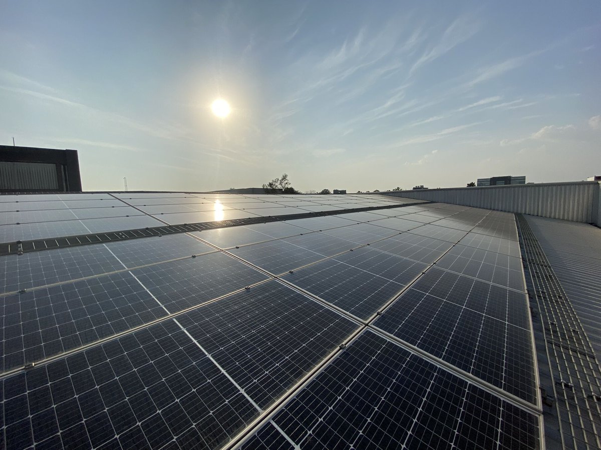 FroniusIndia's tweet photo. Our own 122kWp roof-top Solar PV plant has generated 634.61 units yesterday, reducing significant carbon emissions for a cleaner &amp; greener future.
Find out more here about "Fronius Dynamic Peak Manager": https://t.co/RXd5OzxmAb
#froniussolarenergy #sustainability #24hoursofsun https://t.co/snrv8V9Q7U