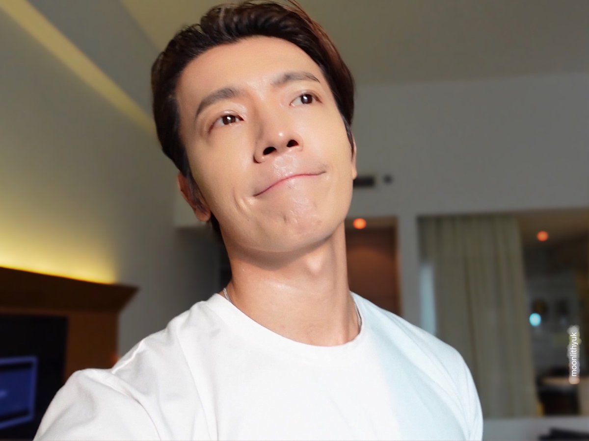 230320 donghae’s vlog

🫦🫦

#동해 🐶 #donghae ☀️