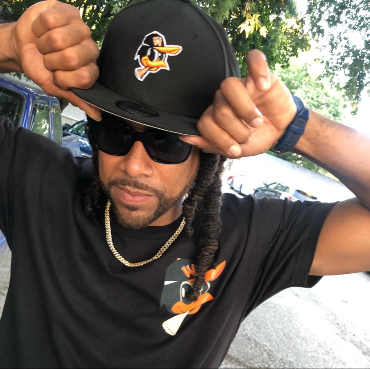 VillianzVictory's tweet photo. Logo Hats(N/A) And Shirts On Body Look https://t.co/3qdqRnWKID