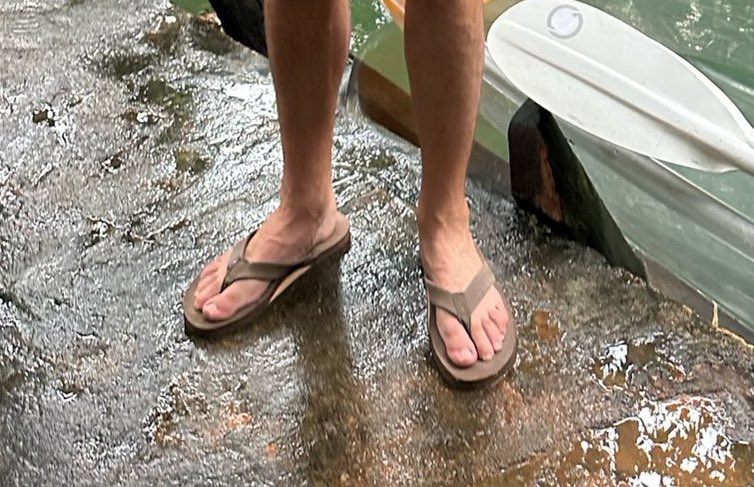 The flip flops make me more uncomfortable than the term “sex week”

#TheBachelor #TheBachelorABC