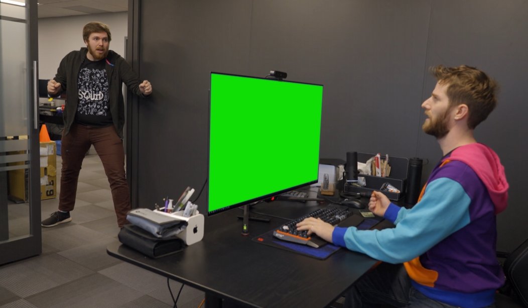 Linus Tech Tips tweet media