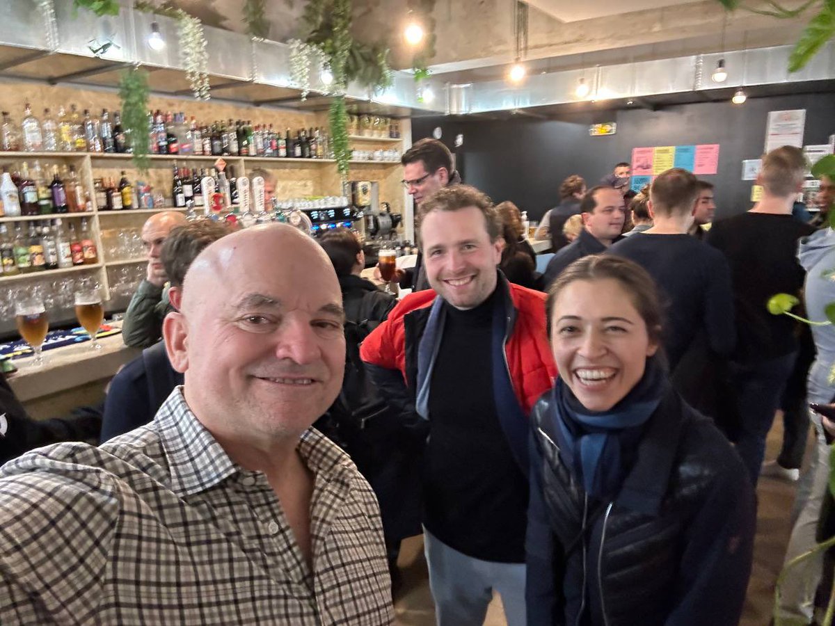 Having #cryptomondays FOMO?  Let us help with some pics from Paris and LA as we gear up for a big conference week <a href="/ParisBlockWeek/">Paris Blockchain Week</a> @NFTLAlive #web3 #WAGMI #web3community