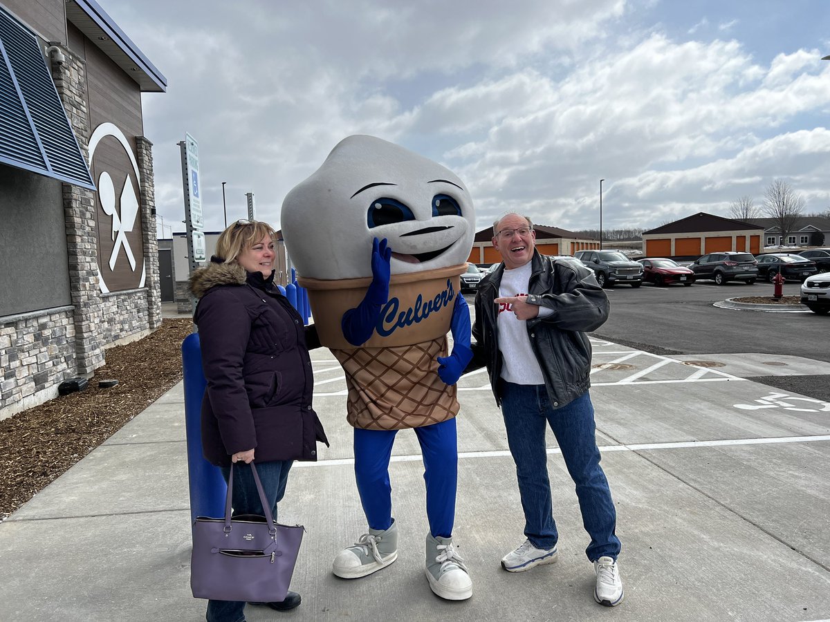 frankgcaruso's tweet photo. @culvers It was a wonderful first day #culvers #oregonwi https://t.co/YsSRStjZDM