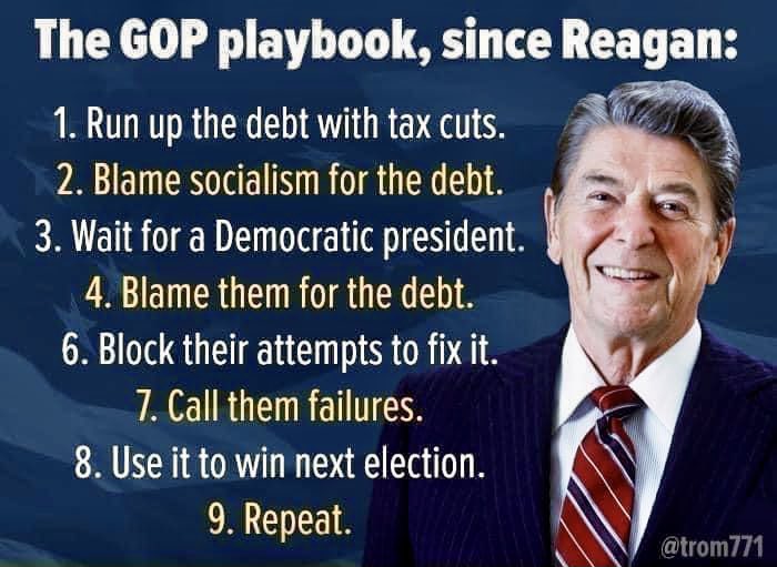 ZemanLynnZ's tweet photo. @votetimscott we see you #HypocriteTimScott 

#GOPTaxScam #GOPTraitors https://t.co/wYAVijdzI6