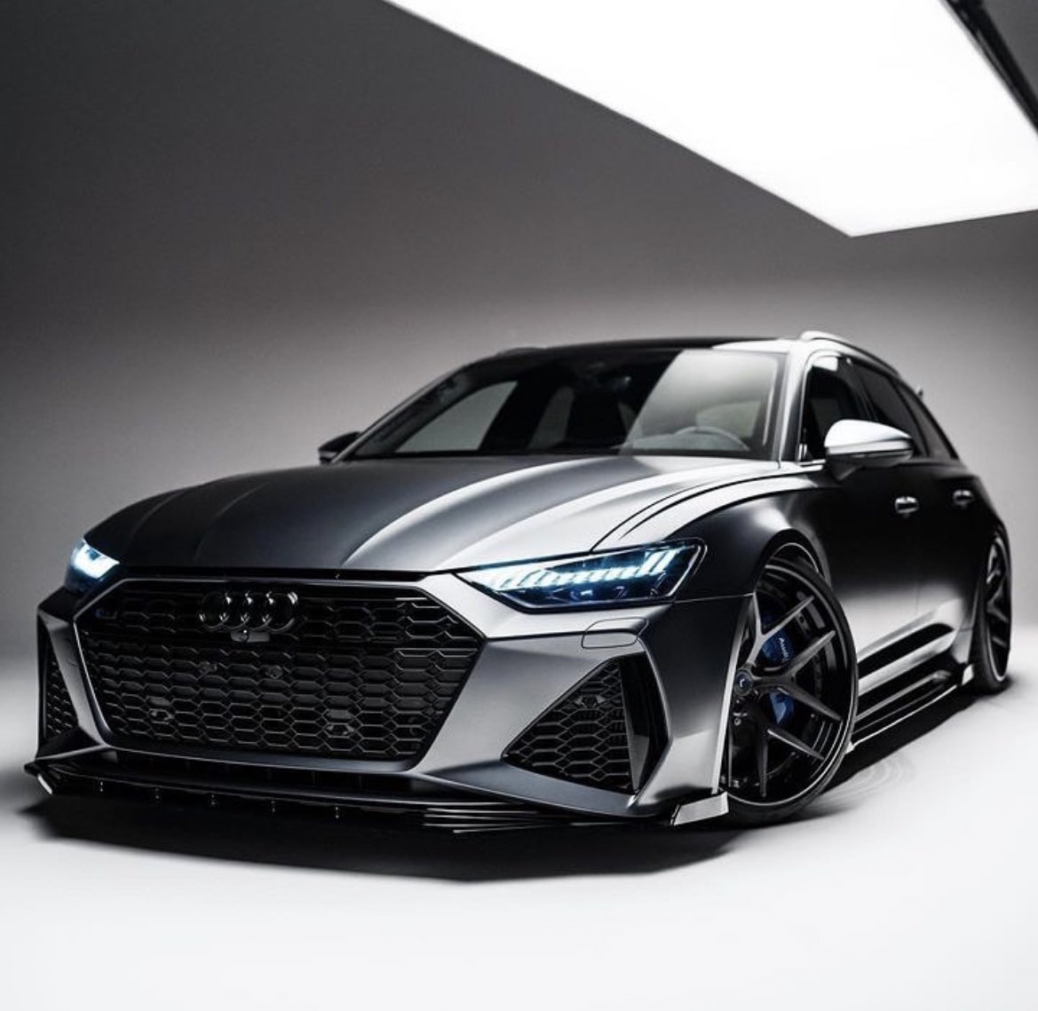 Audi RS6 Avant ♠️