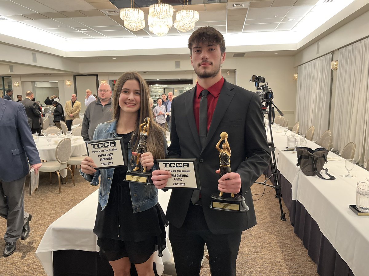 austin_malutic's tweet photo. Brookfield’s Sophia Hook and Girard’s Thomas Cardiero named Trumbull County Player of Year winners.   @Malutic_Live @sophia_h11 @ThomasCardiero https://t.co/16kIogFgaw