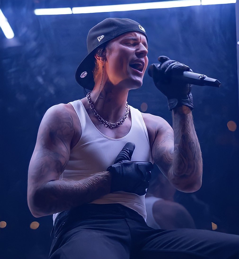 This picture of justin bieber