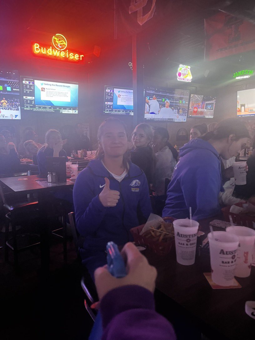 At least you managed to make it past the first round!! The girls basketball team couldn’t relate .. <a href="/kyliekruetz/">Kylie Kruetzkamp</a> is out!!