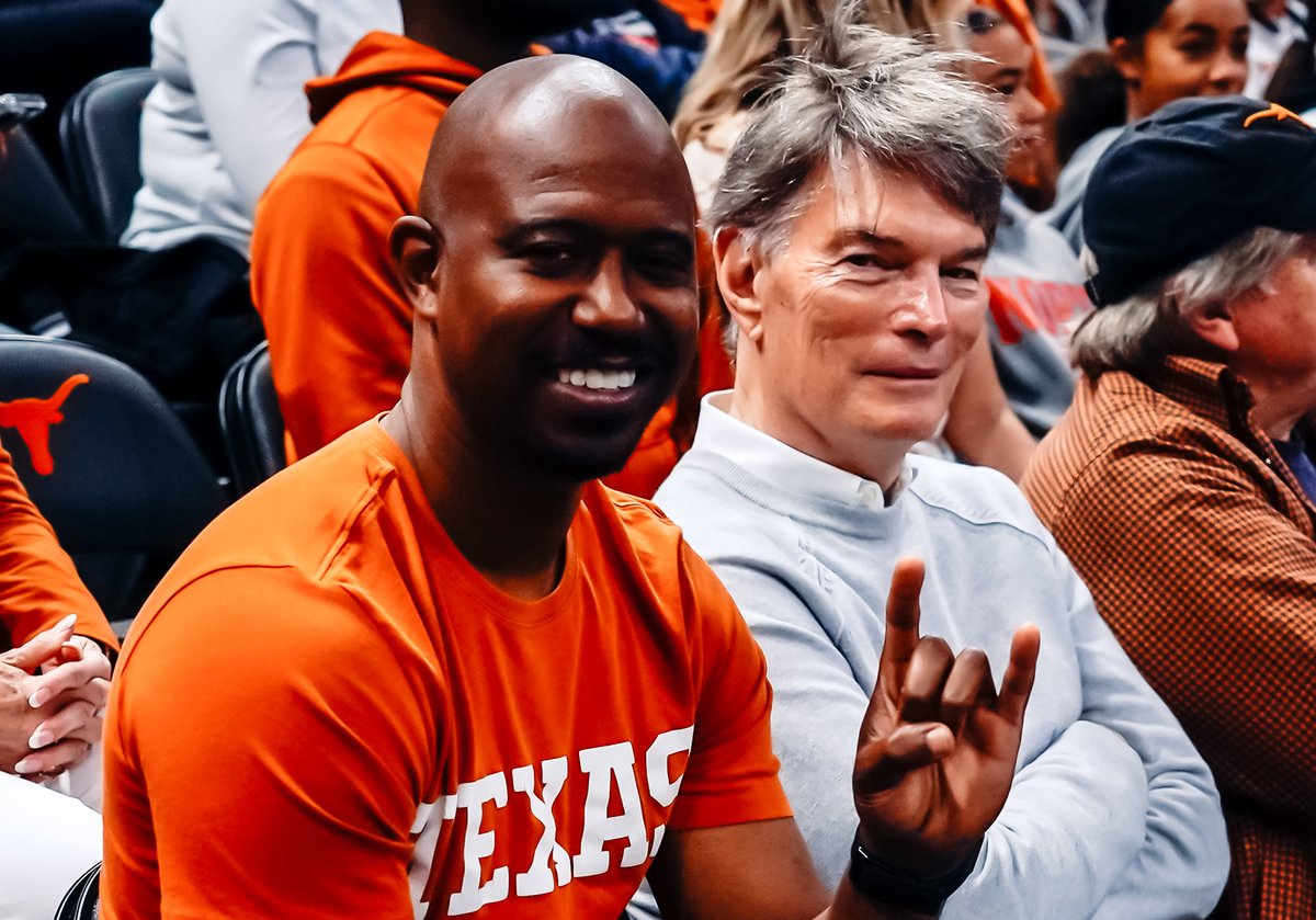 TexasLonghorns's tweet image. Support Women's Sports 🤘