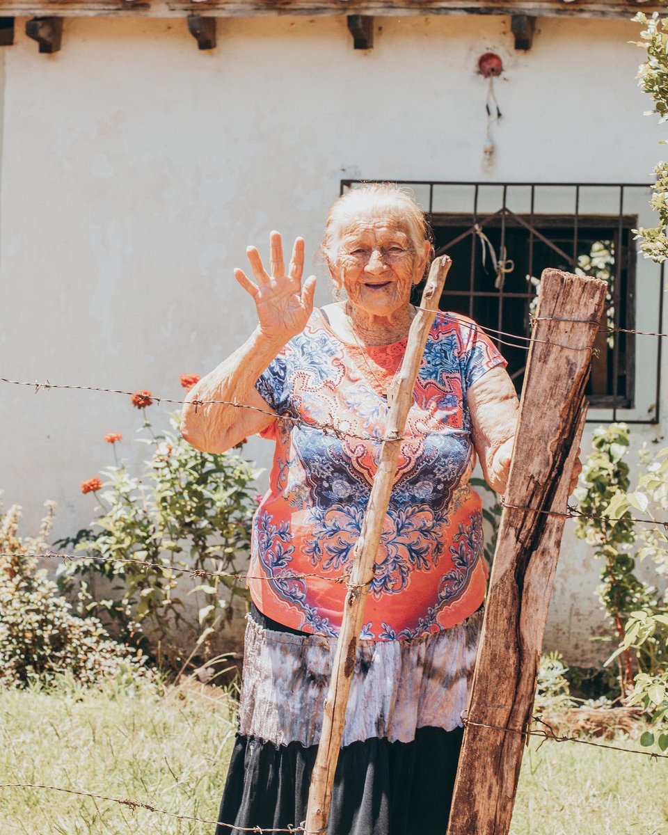 Belu_Almada's tweet photo. Amigos del tw! NECESITO acudir a la solidad de esta red 🙏🏻 Mi abuela del corazón necesita mudarse cerca de su hija por la edad y precaución y necesitan con URGENCIA 7 chapas medio largas para su techo 🥹 la casa donde vive necesita deshabitar ya que no es la propietaria. RT PORFA https://t.co/I14jDswu6n