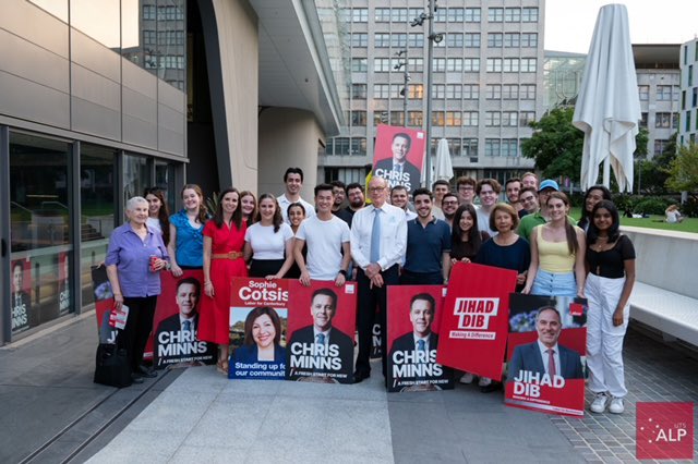 Bob Carr tweet media