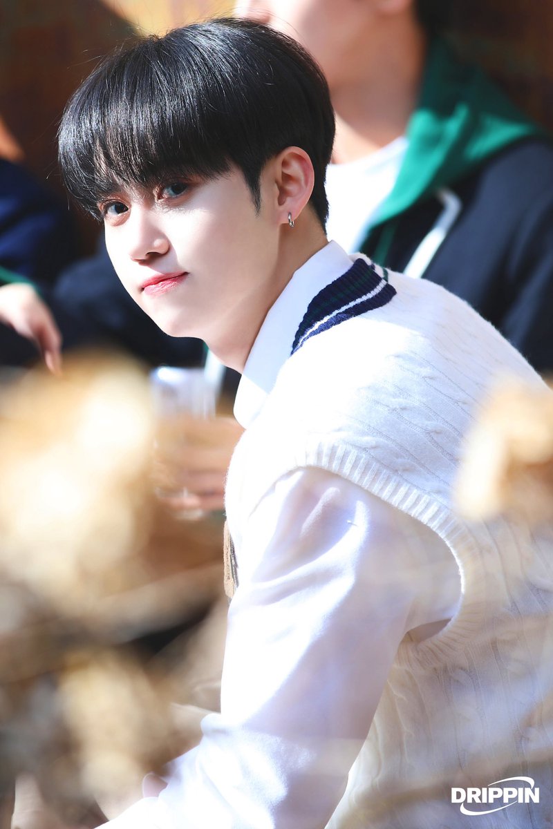 hyslogs's tweet photo. YOTD (yunseong of the day) https://t.co/tyUqntQekq