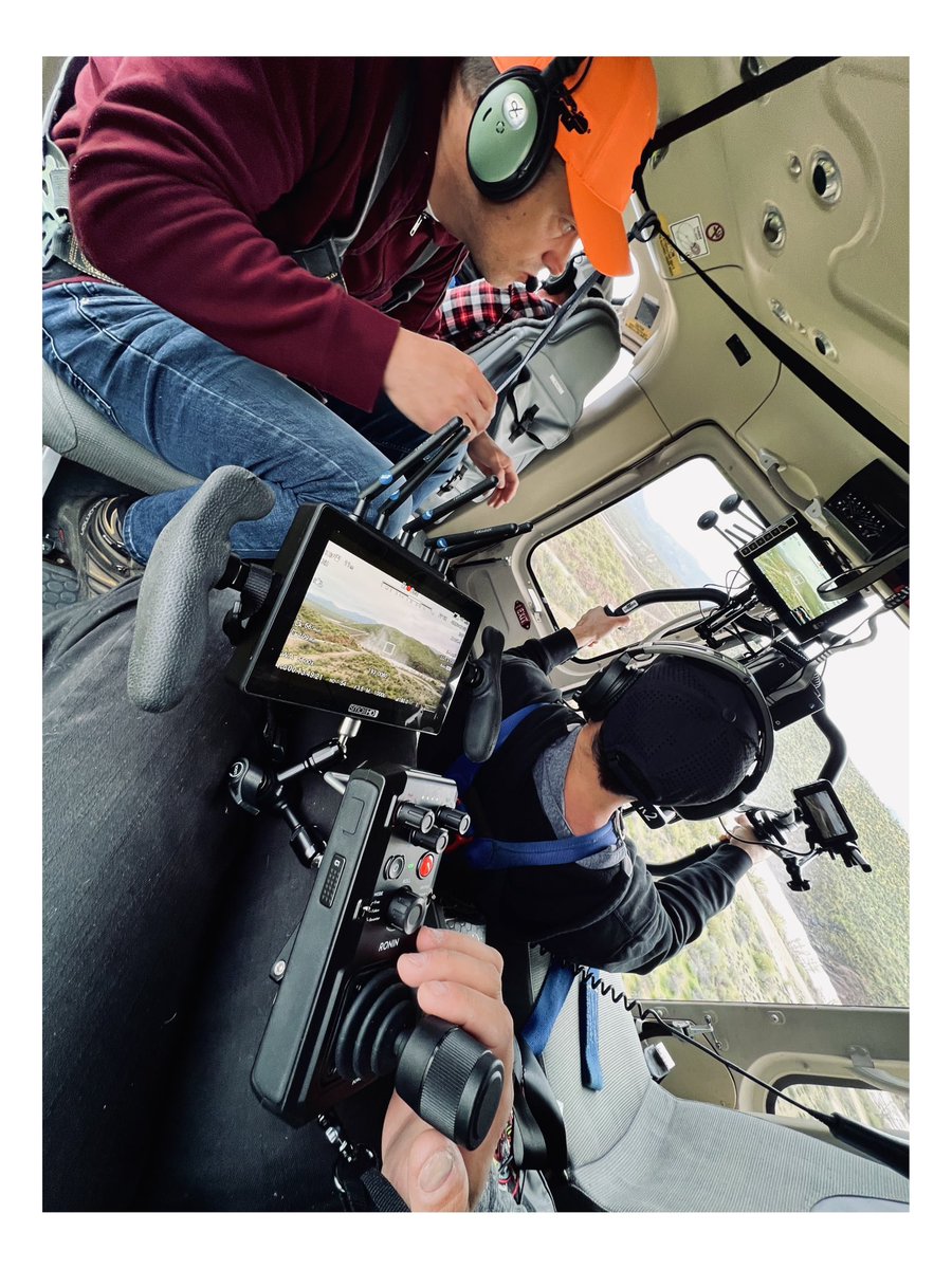HunterRGoetz's tweet image. Some times my job is cool…🎥🚁

#cameradept #cameradepartment #focuspuller #focuspulleratwork #1stassistantcamera #1stac #cinematography #cameraoperator