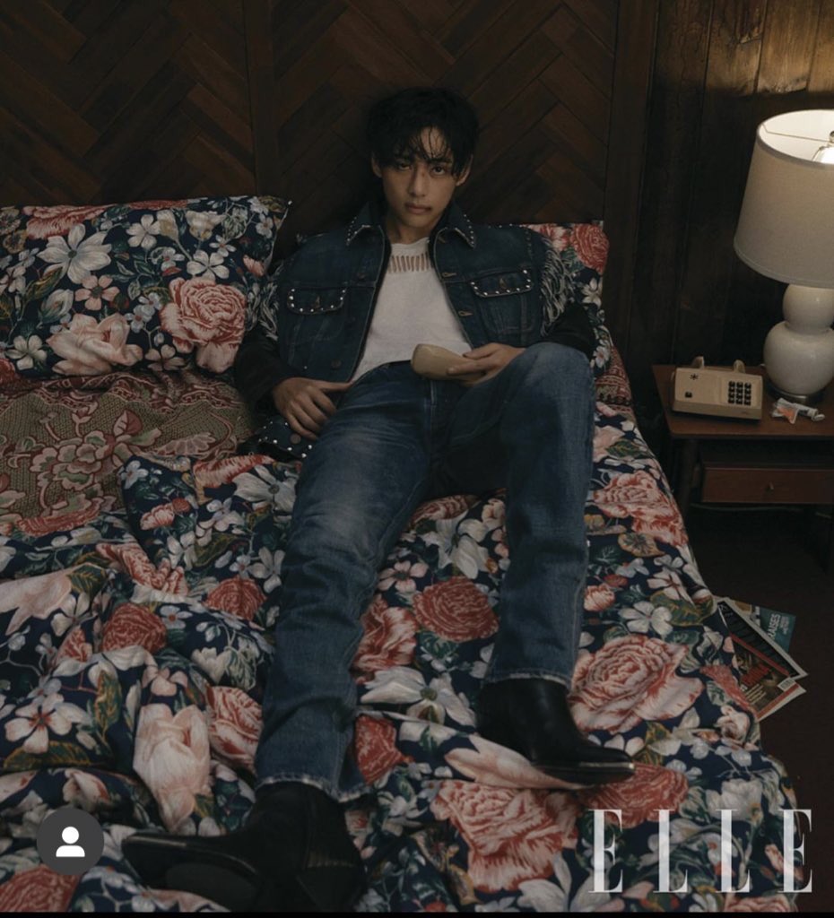 KIM TAEHYUNG HELLO?!