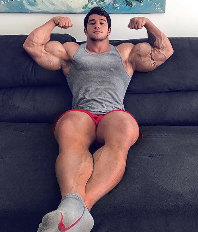 you feel weak just looking at him. your looking at him up and down wishing he could pound you like the fag you are. You want him to abuse you. You like ☣️toxic men☣️ who will treat you like shit. If you want to worship🛐 a man like him wear chastity 🔑🔒