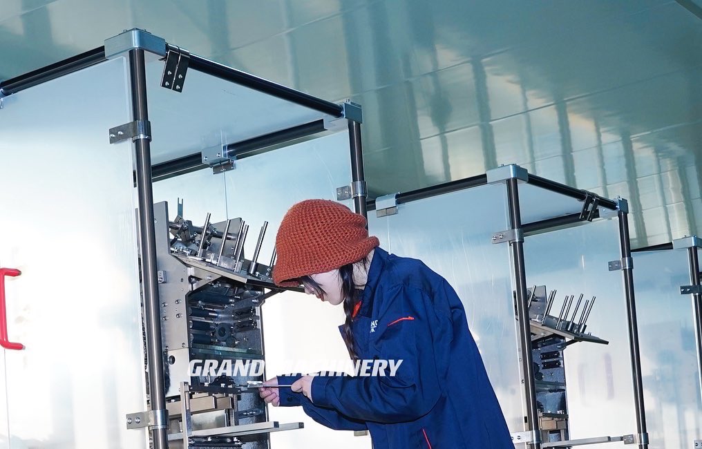 IkolCai's tweet image. Good morning, the sunshine in the cartoning machine workshop is fantastic☀️
Ikol Cai
+86-18968820767
sales03@cngrandmachinery.com
#cartoner #cartoningmachine
#boxpackingmachine