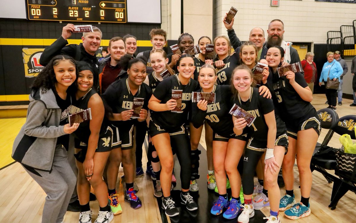 BobGreenburg's tweet photo. Congratulations Kennedy Catholic-Your 2023 PIAA Class 2A GBB Western Champions!!! @KC_GBB @KCPrideWatcher https://t.co/dieREvALUc