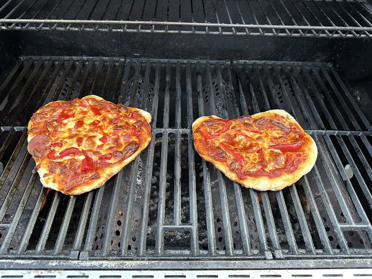 AdamLBray's tweet image. Homemade pizza on the grill to celebrate #WorldFlourDay!