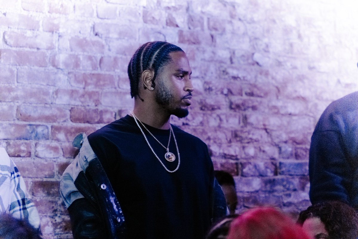 RealTurbanBoy's tweet photo. Photography and video work is the best way to network 

Everyone needs content

If you have skill you can get around anyone

Photographed @TreySongz yesterday https://t.co/ZGNMpTYhEs