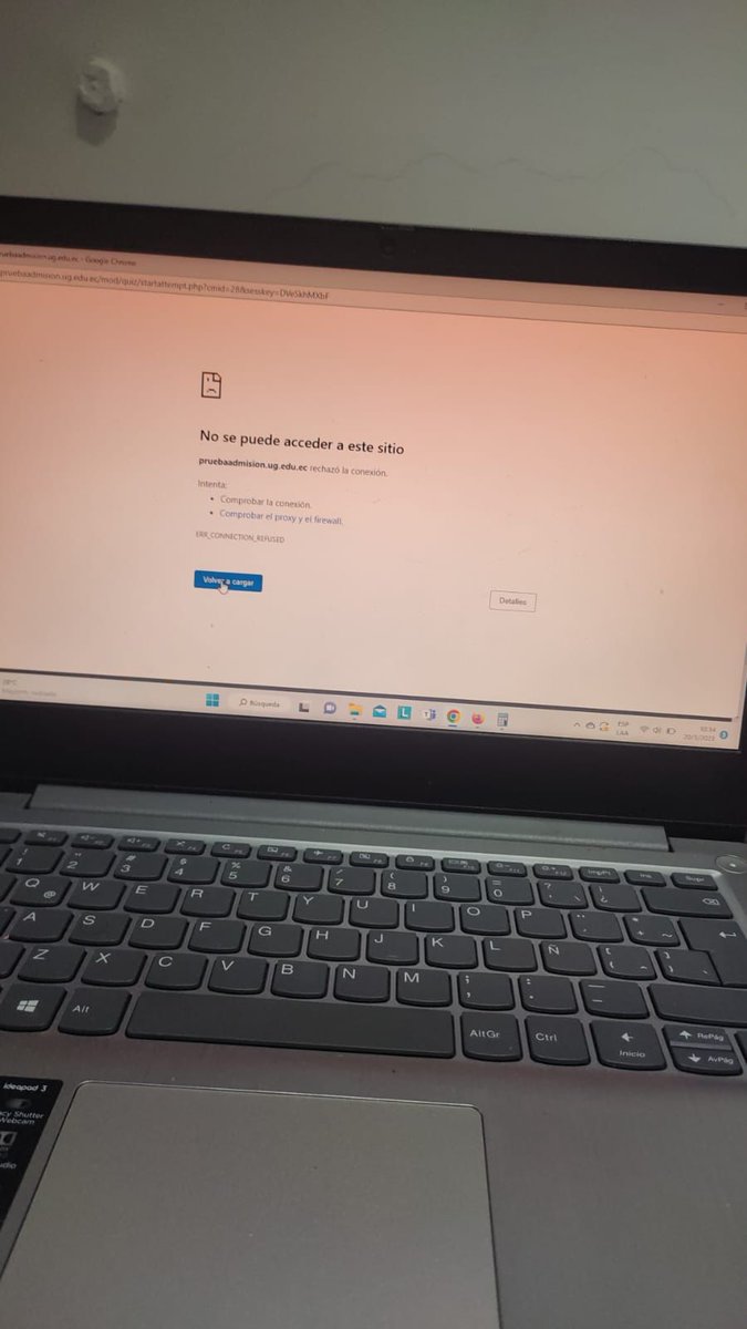 MedicinaAcuerdo's tweet photo. Cientos de miles de estudiantes esperan realizar su examen para poder ingresar a la Universidad de Guayaquil  y no han podido rendirlo a causa de una pésima planificación y una plataforma incapaz de brindar el servicio adecuado. https://t.co/w0iX4Yjm2X