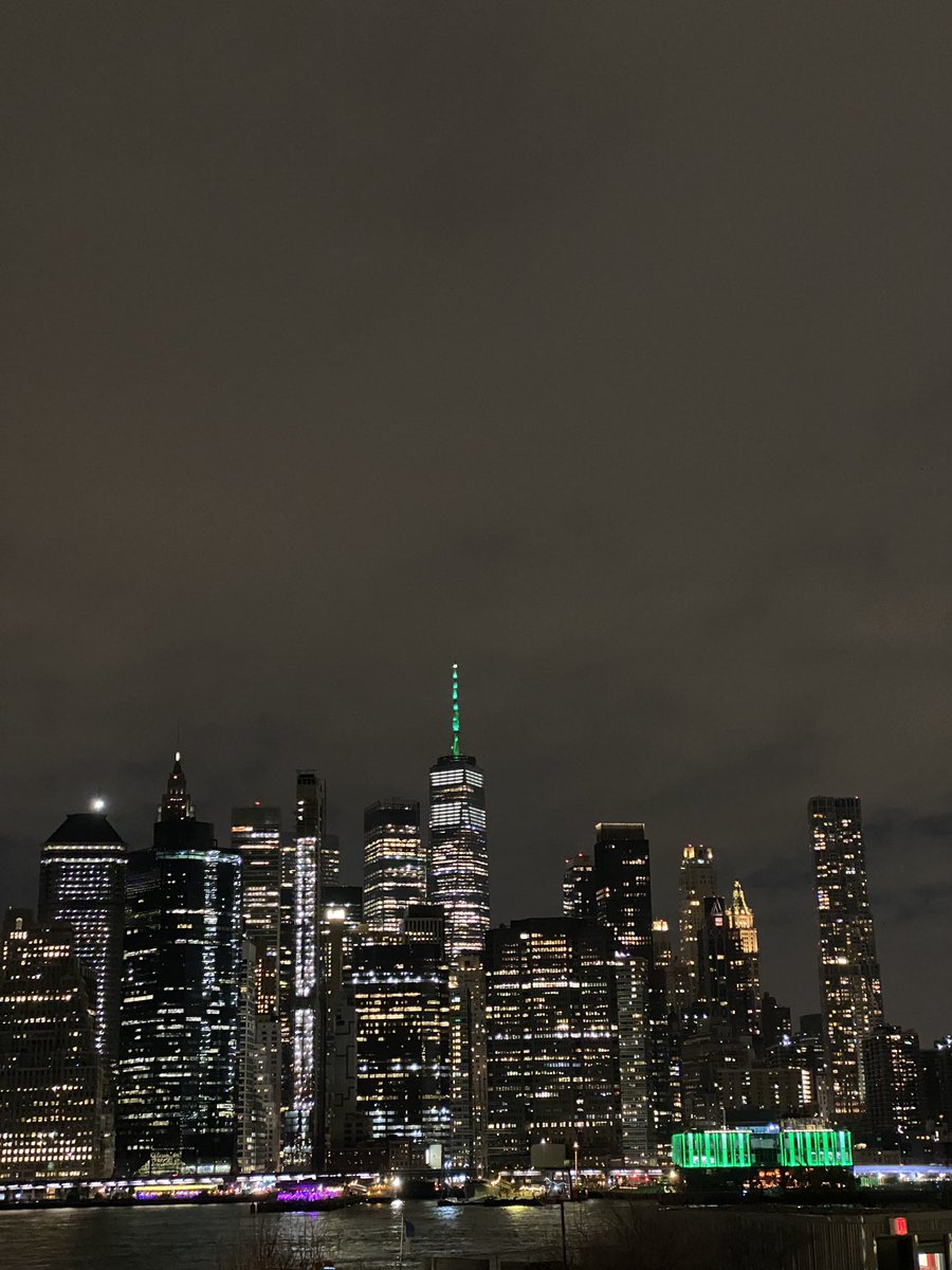 Gn from NYC ✨
It’s been a minute CT! How is everyone? 
I’ve been enjoying my time in the big apple for over a month 🙌🏽 Sometimes you just gotta take time for yourself and do you. 
Missed you all ❤️